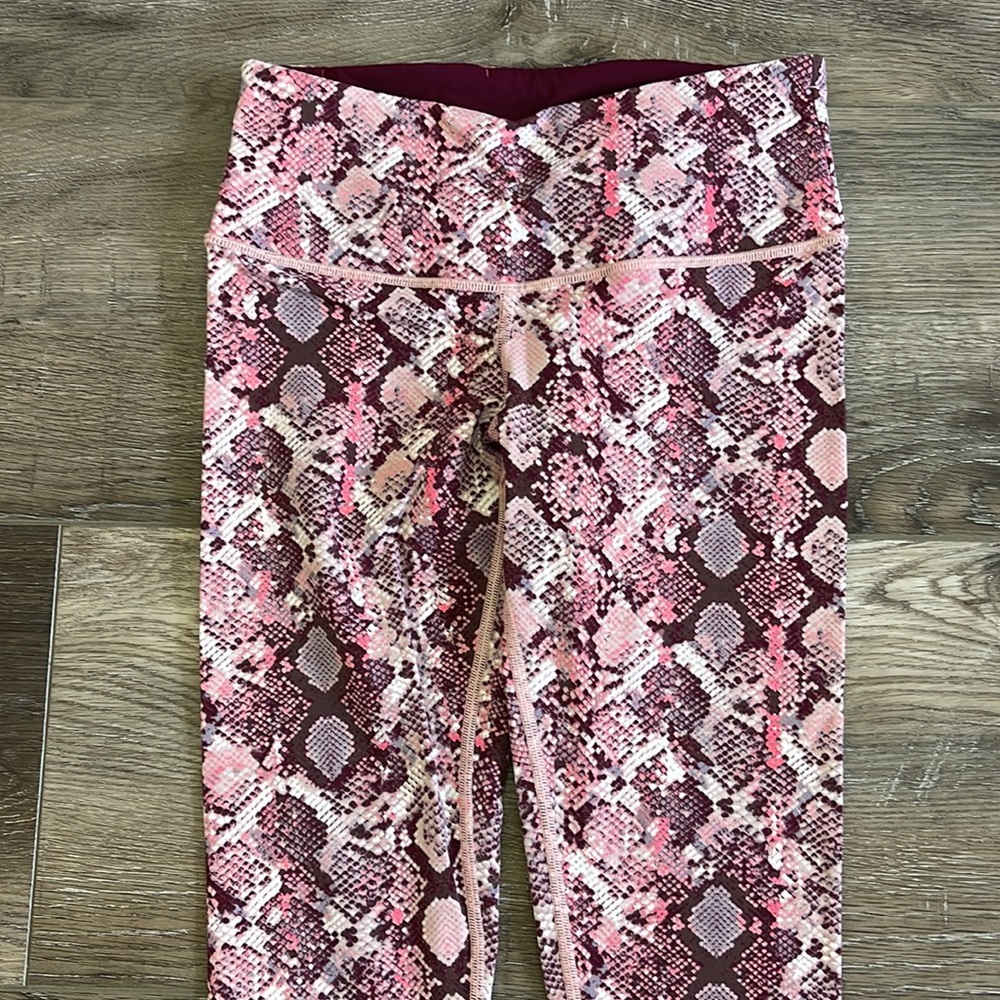 Victoria’s Secret leggings worn once Size XSP - Picture 2 of 3